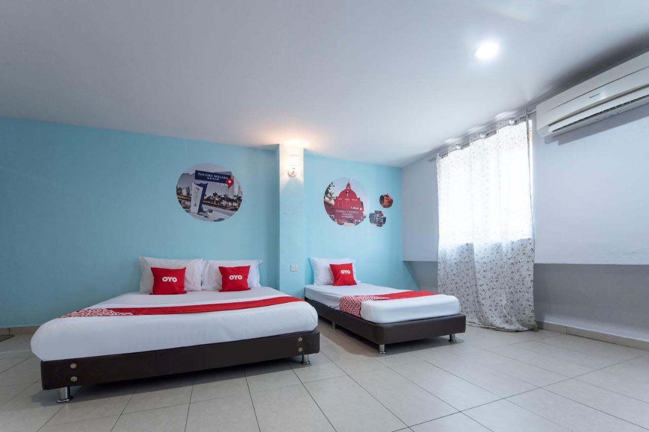 Super Oyo 90254 D Anugerah Hotel 2*