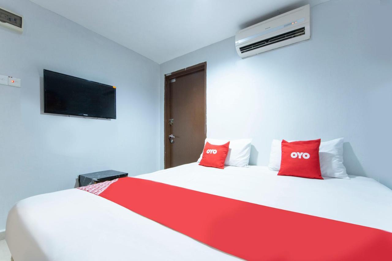 Super Oyo 90254 D Anugerah Hotel 2*